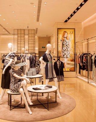 jz(玖姿)| 品質(zhì)服裝店照明指南-服裝店-云知光